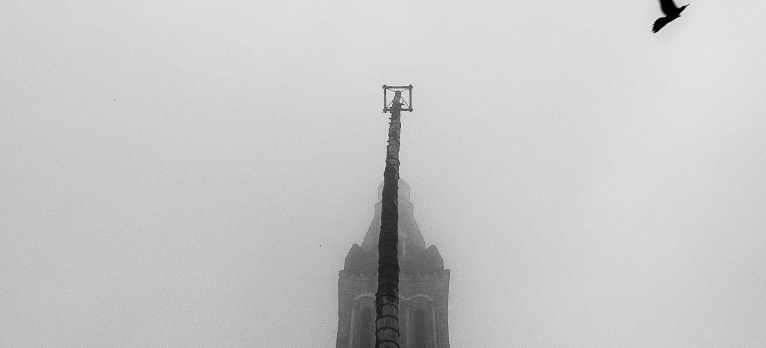 Fantasma y monumento [Selección]
